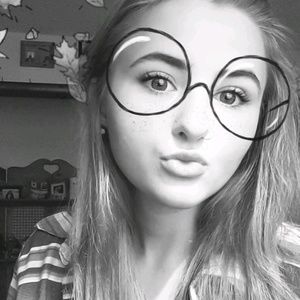 Meet your Posher, Shawna